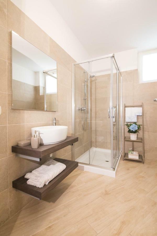 Casa Francesca Apartment Тори дел Бенако Екстериор снимка